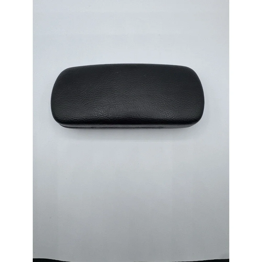 Chesterfield XL Eyeglasses Black Hard Clamshell Eyeglasses Case